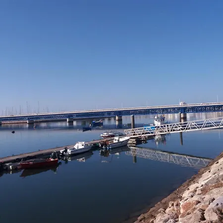 Urban - Por Do Sol Апартаменты *